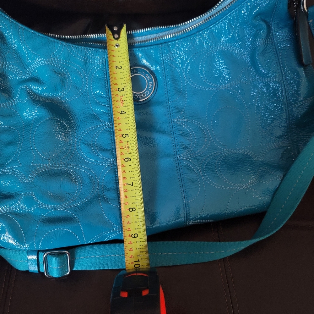 Coach purse - Picture 5 of 6